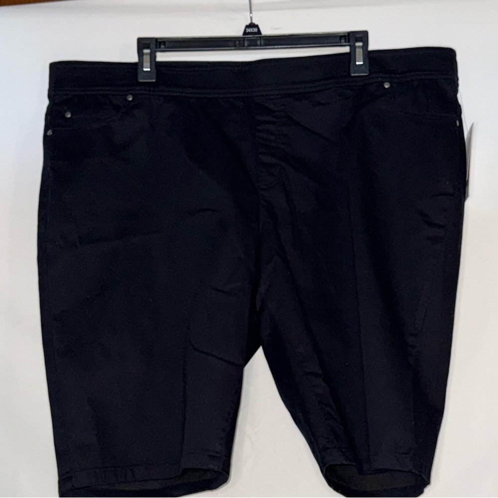 Kim Rogers True Black Cotton Super Stretch Bermuda Shorts | Size 18W | NWT